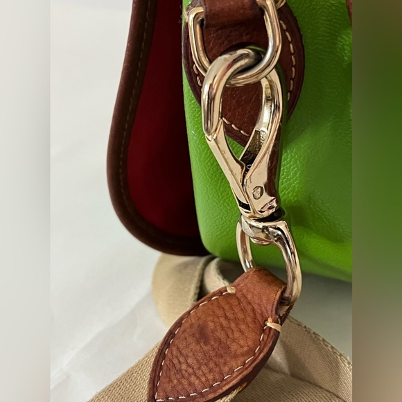 Vintage Dooney and Bourke Crossbody Saddlebag Dooney Leather Shoulder Bag Green - Picture 4 of 14